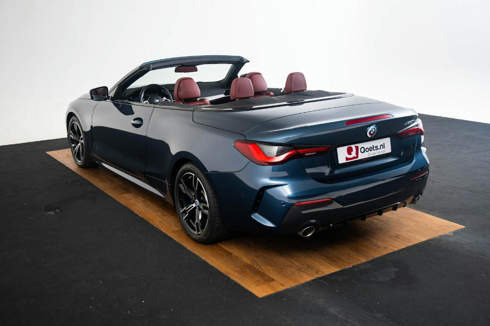 BMW Arctic Race Blue metallic (13)