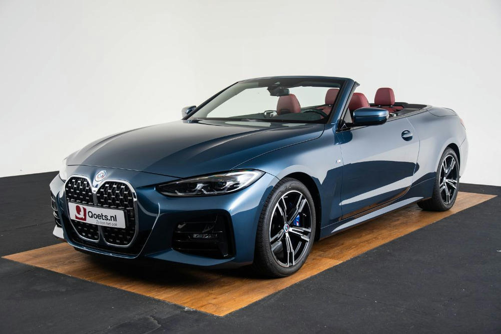 BMW Arctic Race Blue metallic (2)