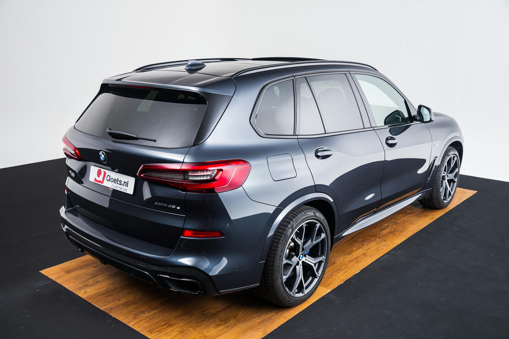 BMW Arcticgrau metallic16.jpg