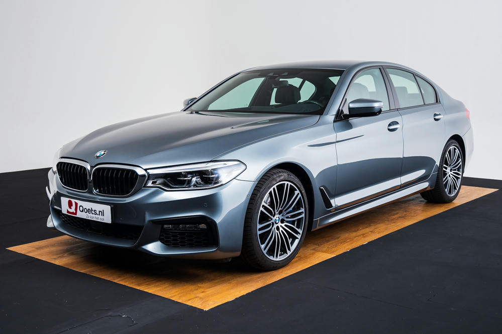 BMW Bluestone Metallic.jpg