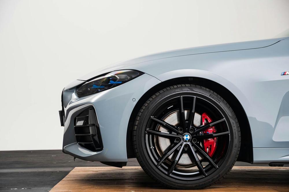 BMW Brooklyn Grau (5).jpg