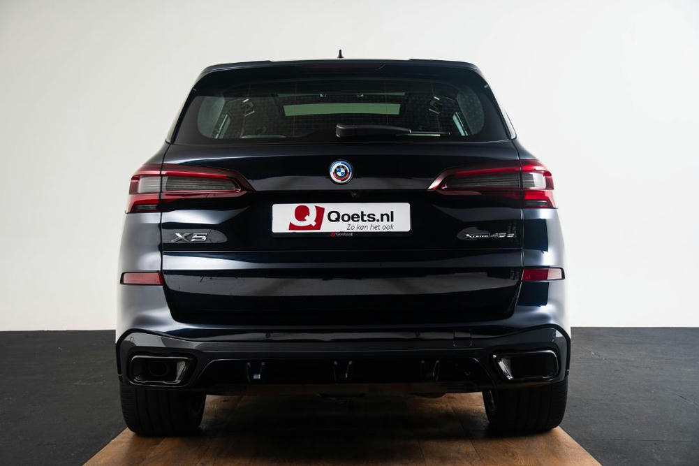 BMW Carbonschwarz metallic (16)