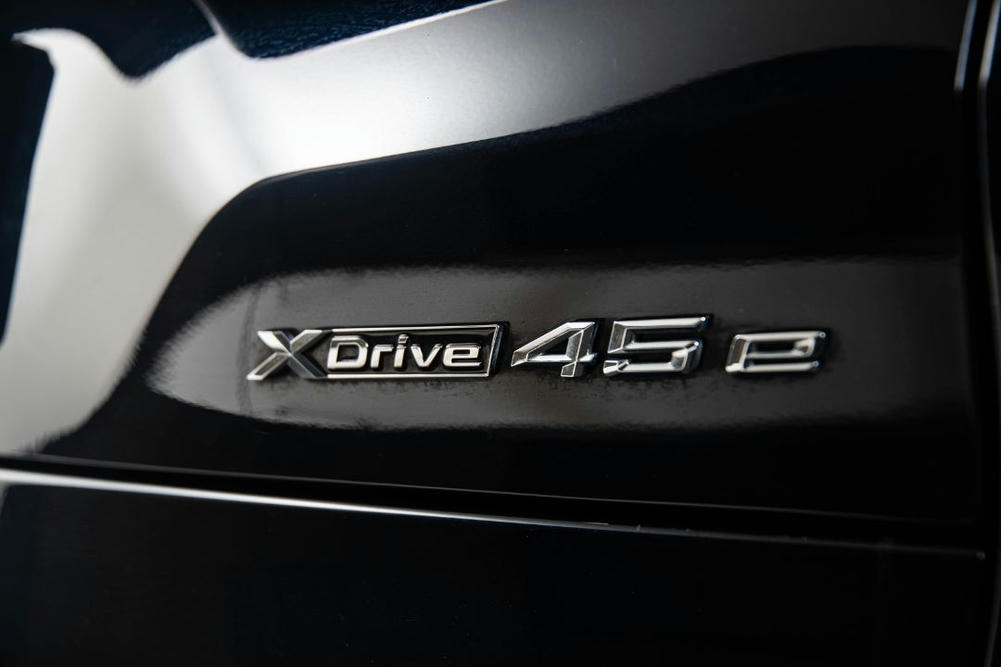 BMW Carbonschwarz metallic (17)