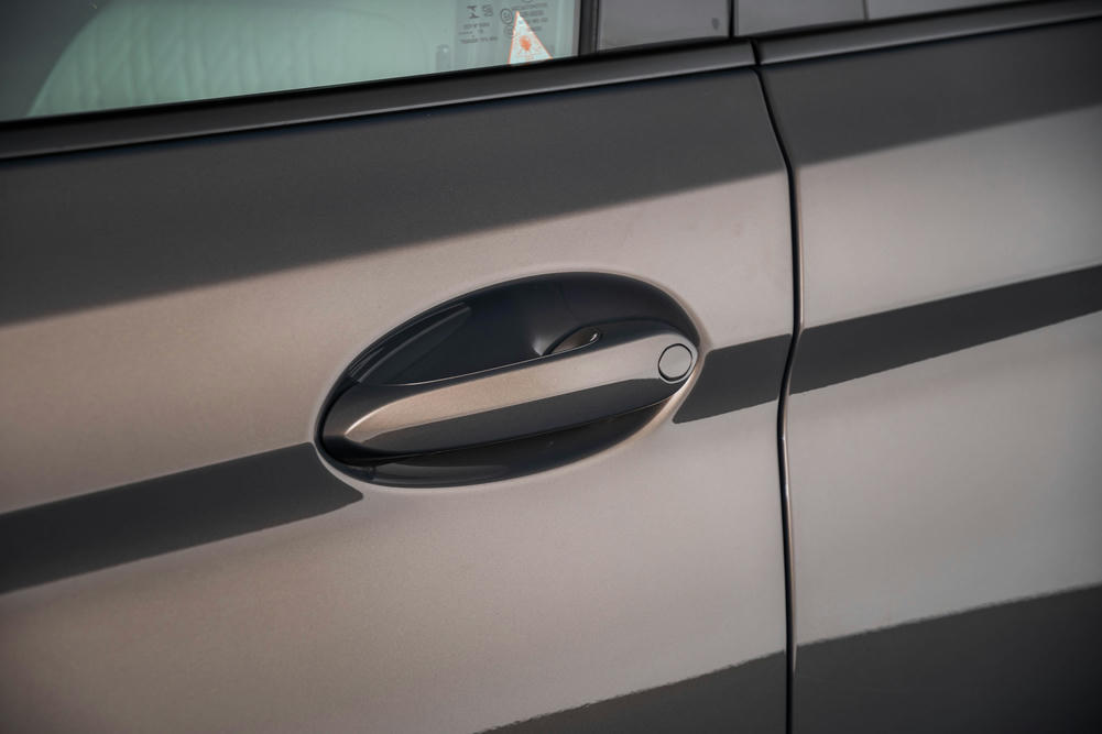 BMW Champagne Quartz (12).jpg