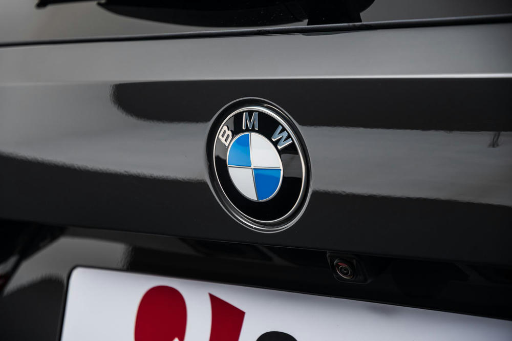 BMW Dravitgrau metallic (2).jpg