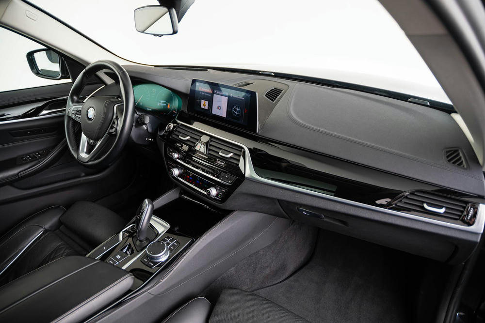 BMW Exklusivleder Nappa Schwarz (11).jpg