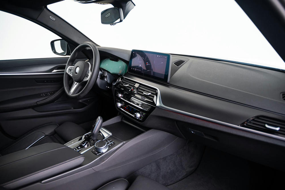 BMW Exklusivleder Nappa Schwarz (15).jpg