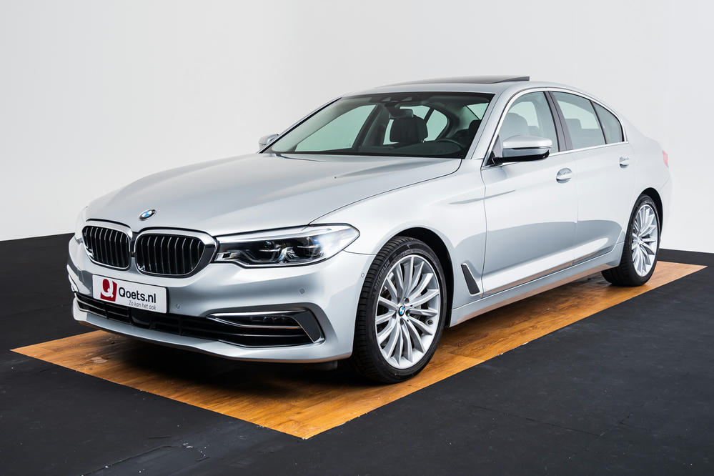 BMW Glaciersilber Metallic.jpg