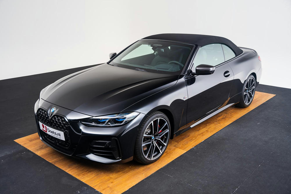 BMW M440i Cabrio2.jpg