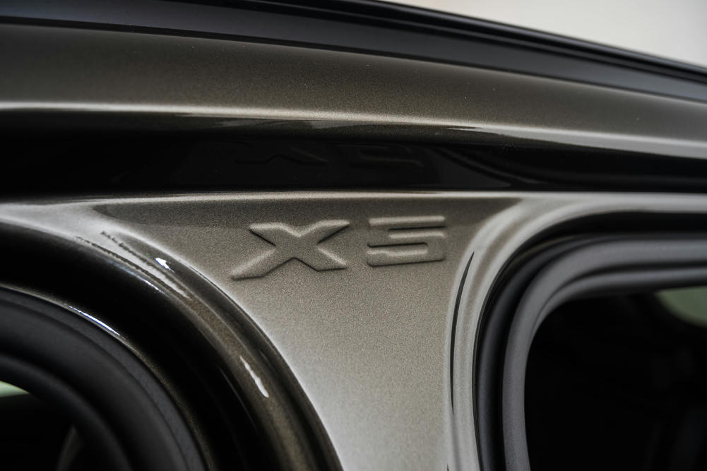 BMW Manhattan Metallic (8).jpg