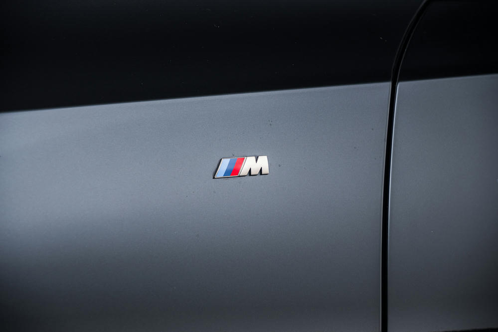 BMW Saphirschwarz (20).jpg