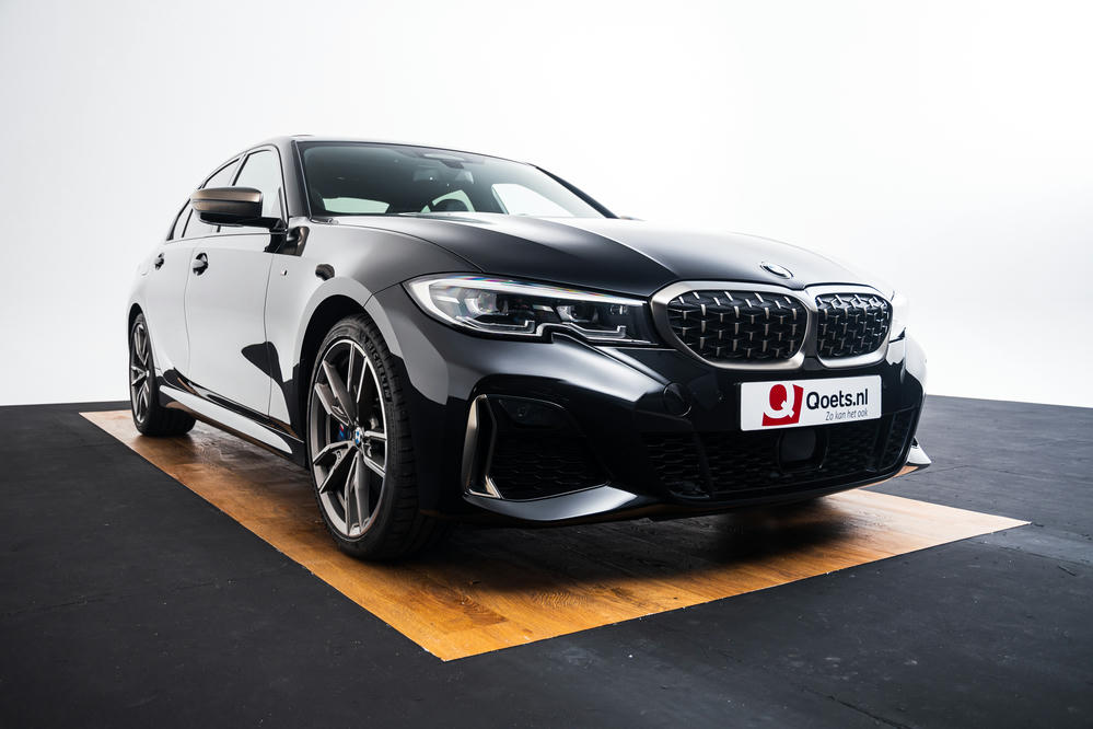 BMW Saphirschwarz (26).jpg