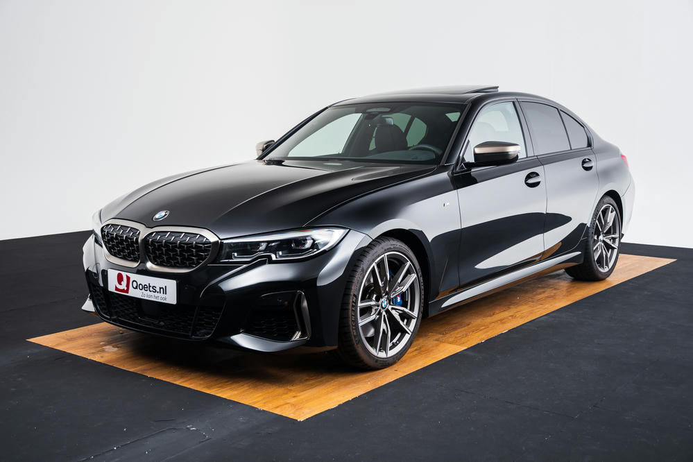 BMW Saphirschwarz (36).jpg