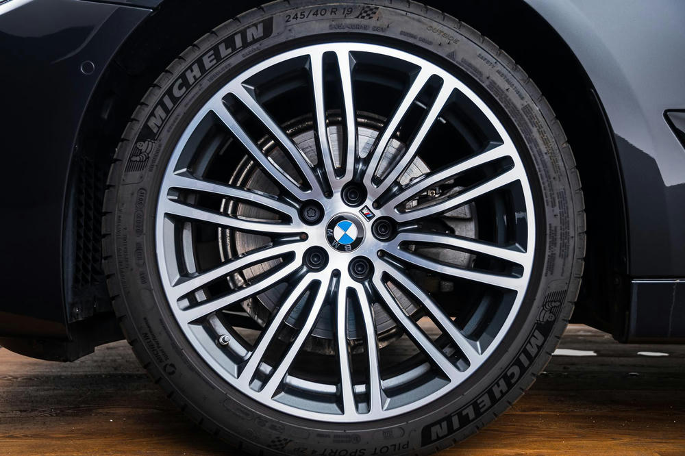 BMW Styling 664M 19 inch 1.jpg