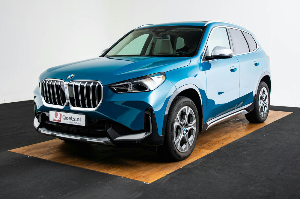 BMW X1 met 18 inch Aerodynamische wielen Sterspaak 866