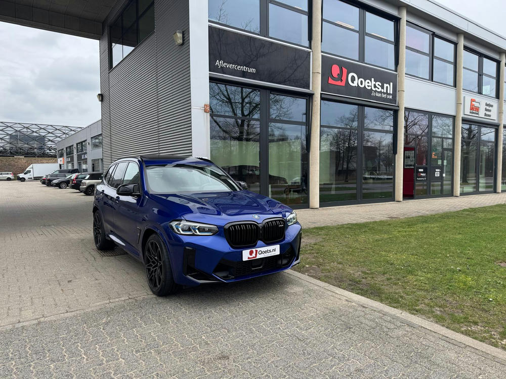 BMW X3 bij aflevercenturm