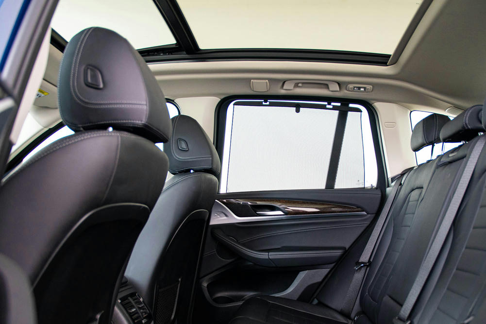 BMW X3 pano dan binnen