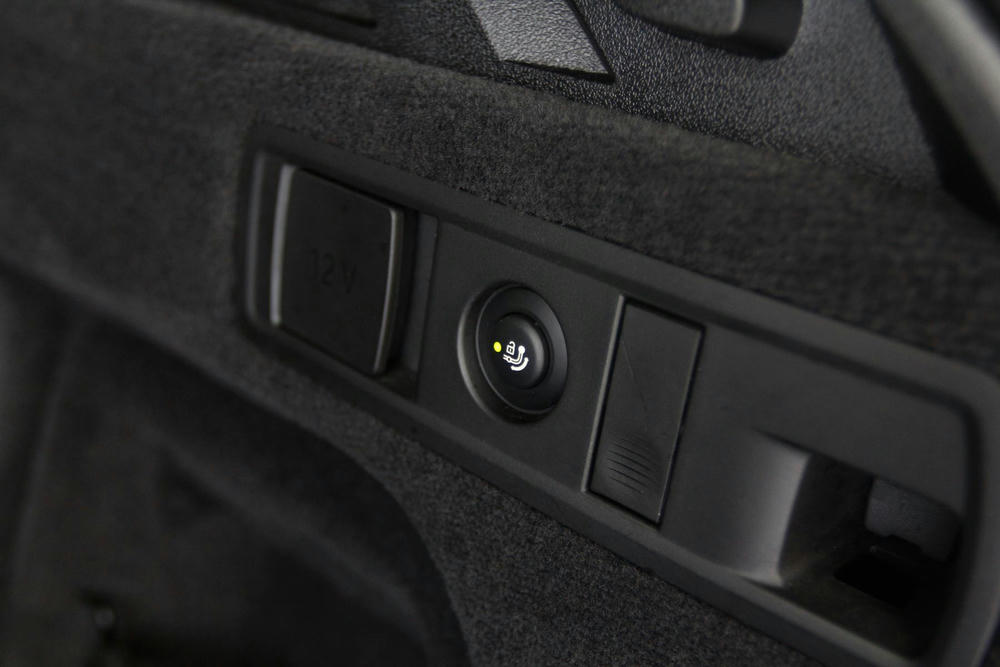 BMW X5 - 3AC - Trekhaak met elektrisch wegklapbare trekhaak.jpg