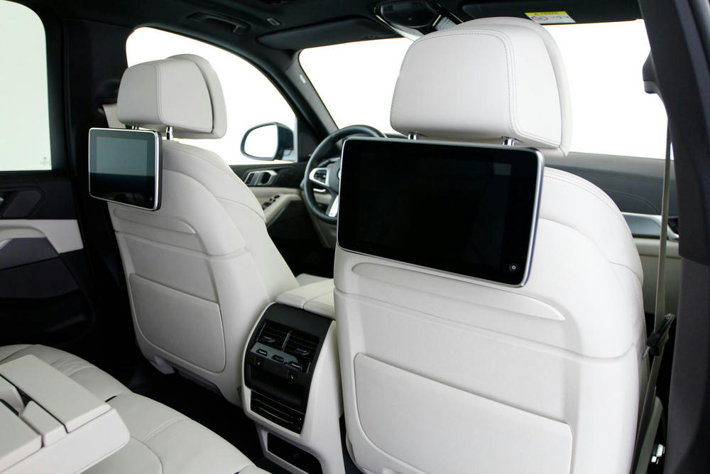 BMW X5 - 6FH - Entertainmentsysteem Professional achterin..jpg