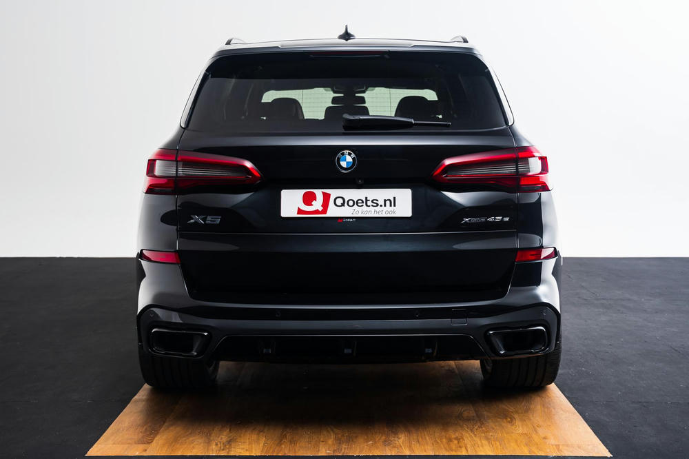 BMW X5 45e AK.jpg