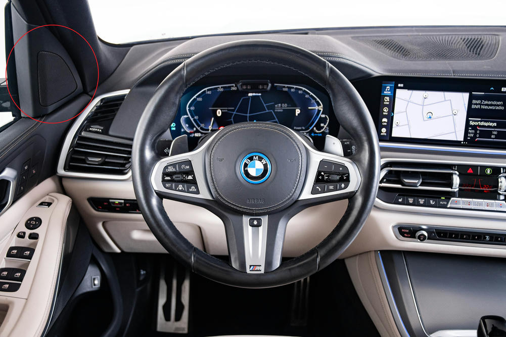 BMW X5 45e hifi audio