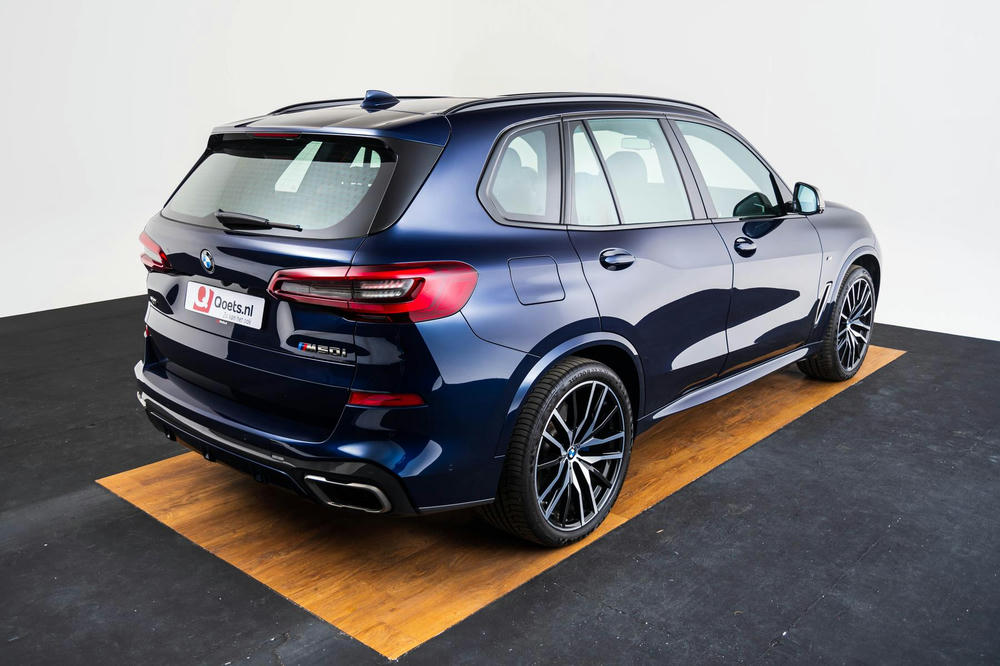 BMW X5 Tanzanite Blue (f48).jpeg