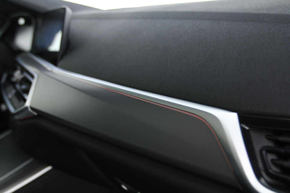 BMW X5 standaard dashboard.JPG