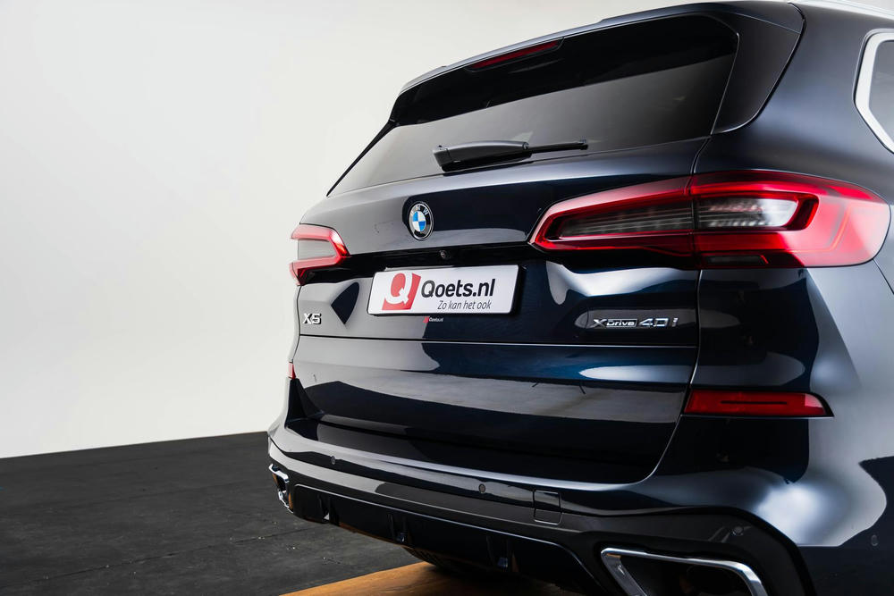 BMW X5 xDrive40i.jpg