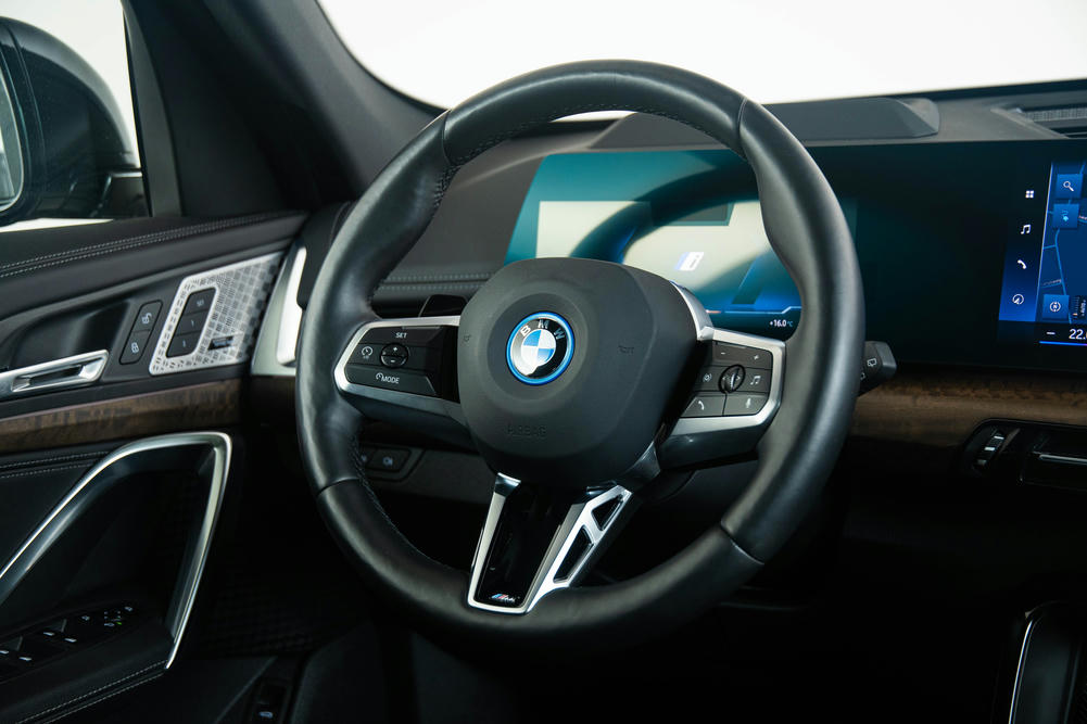 BMW ix1 interieur