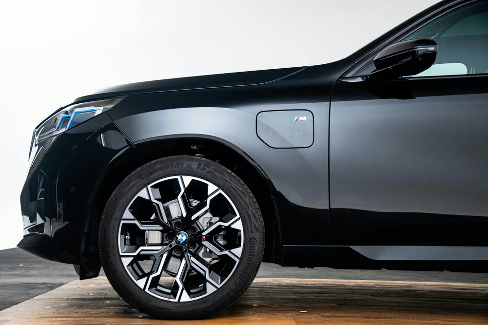 De nieuwe BMW X3 zijaanzicht