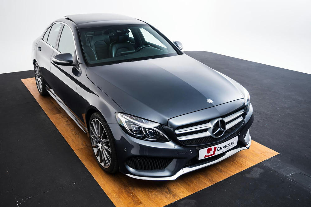 EXTR_CAR-16974-26704F5A-7138-44AA-AFCFAF902FF9A59A