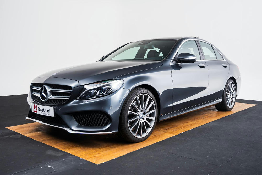 EXTR_CAR-16974-C80A82F6-80BB-4D7D-A99984B66A3E134B