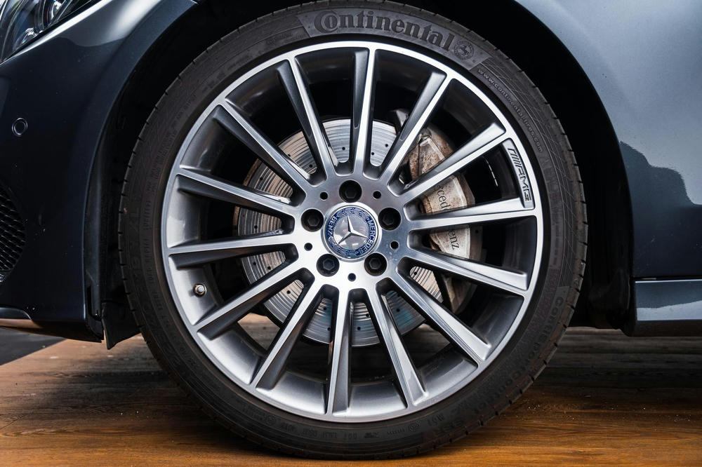 EXTR_CAR-16974-D6A02622-57BB-46DD-A6B7C11339EC8C75