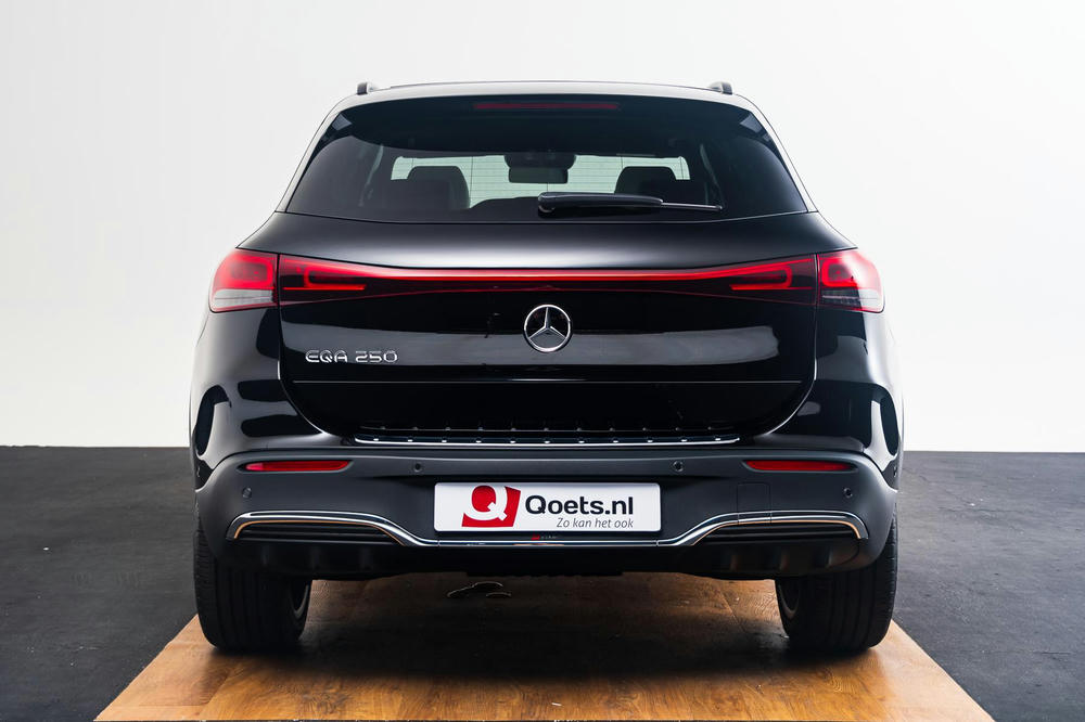 EXTR_CAR-17188-72D98E25-FA3F-462F-90AAE61238F26D51