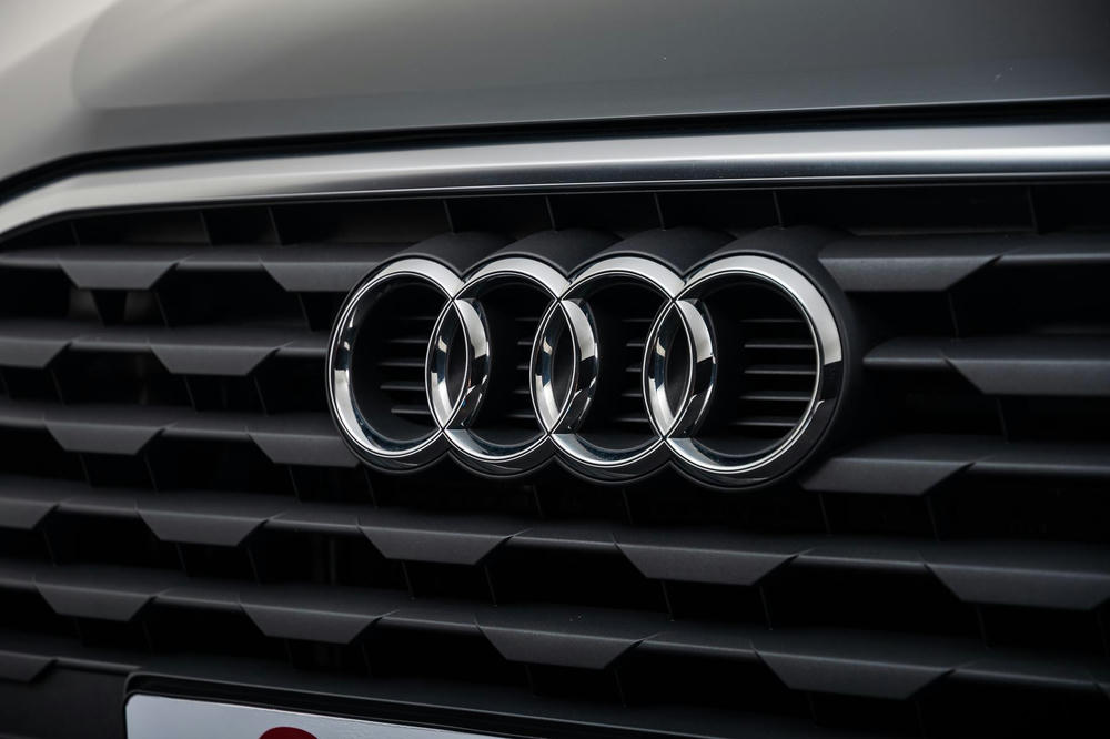 EXTR_CAR-18339-7303D886-5CF2-4FD4-AF648EDB0E2F8A56