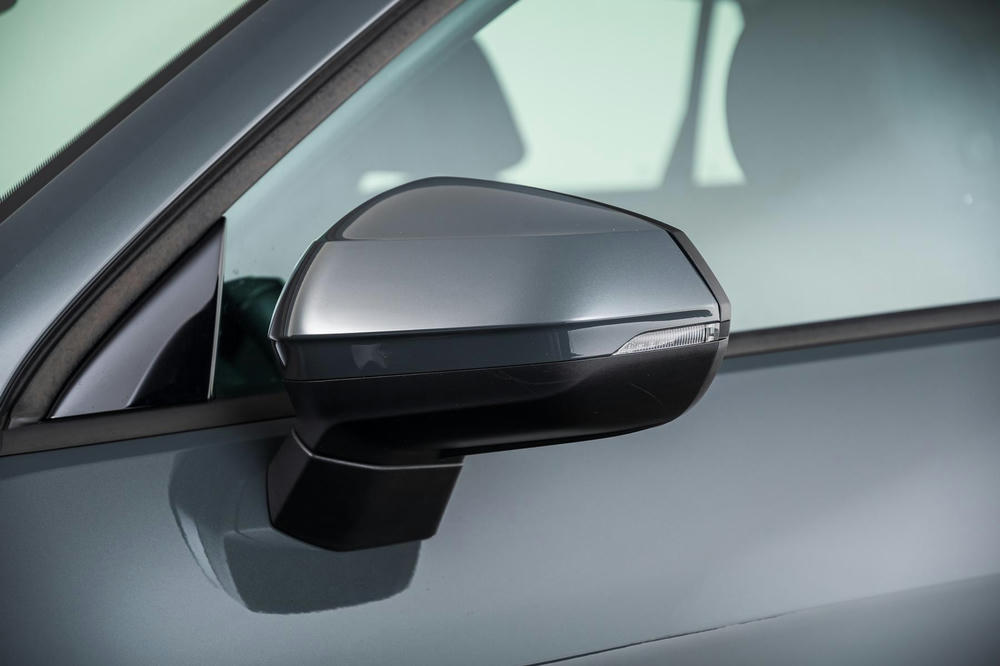 EXTR_CAR-18339-BE2C283E-37B8-4890-8546B7462D9F48A3