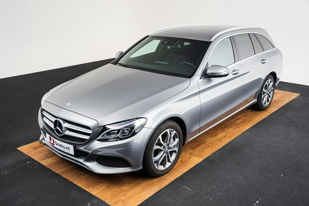 EXTR_CAR-18466-9D2AB84B-D4BE-460B-A5DEAC208FEAAA0A