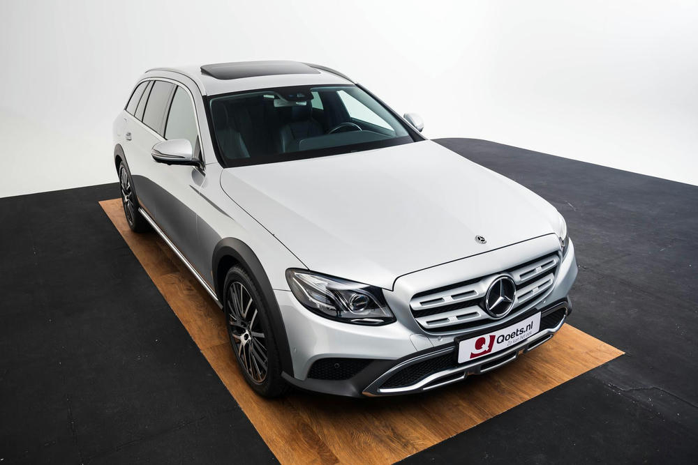 EXTR_CAR-18940-F670C4BE-A68F-4BAF-9BCD1159AD7F675C