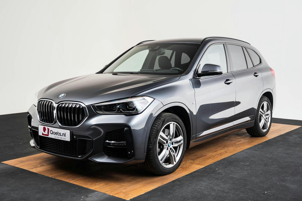 EXTR_CAR-21258-48D166C1-B864-49E1-9A7157A4F994164E (1).jpg