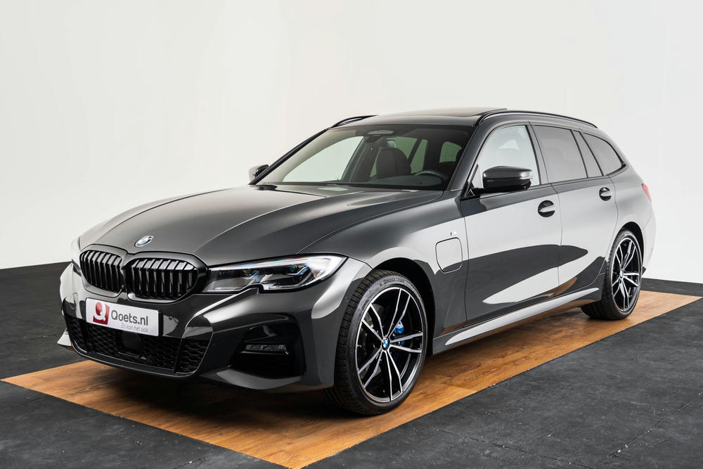 EXTR_CAR-21279-719E7291-4E50-452A-B8E73512775CB295