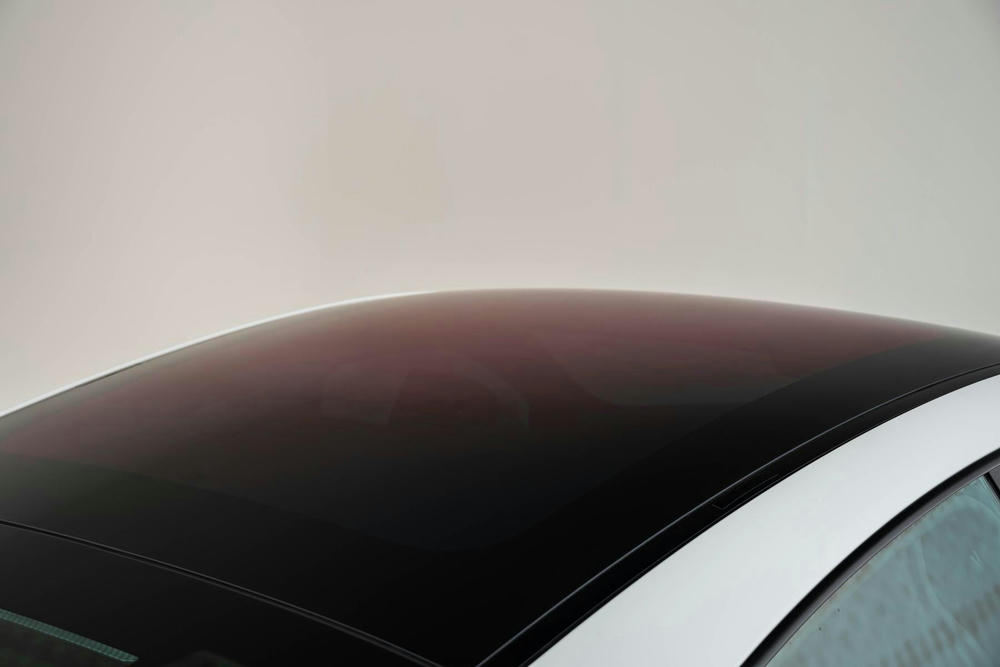 Volledig glazen dak Porsche Taycan