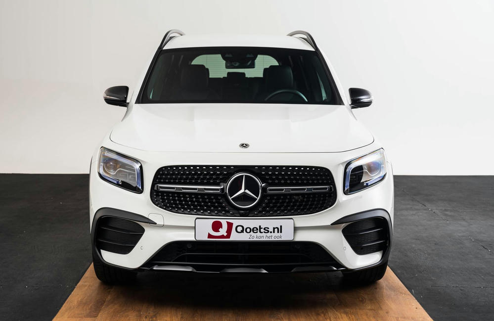 EXTR_CAR-22195-5A1B00AB-8F1F-4FE4-9230A64F2B08B740 (1)