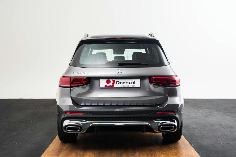 EXTR_CAR-22696-ADAFB828-41E7-4BEA-99FF9B9D54A24F84