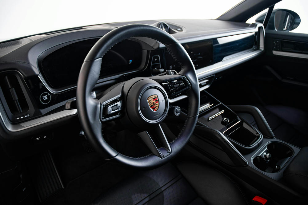 Header Porsche