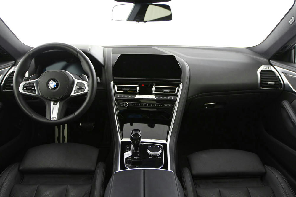 INTR_CAR-12250-9A4F9830-C70F-453E-A5980E9894C90317