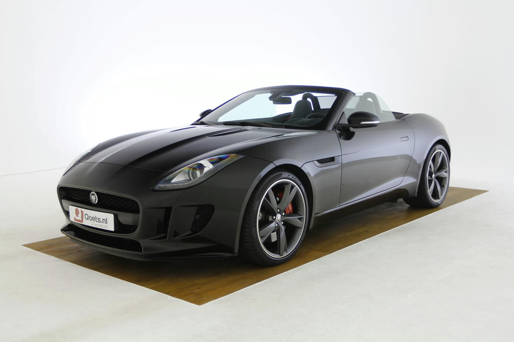 Jaguar - F type Cabrio - 8K02306 - Teaser - Exterieur (1).JPG