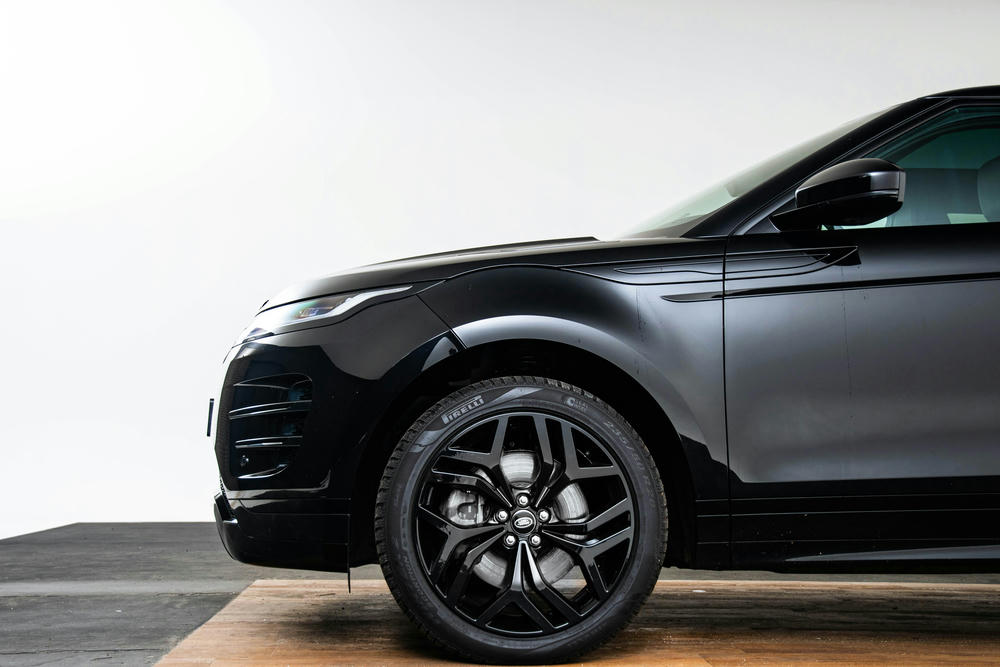 Land Rover - Range Rover Evoque R-Dynamic SE P300e - H227013 - Exterieur (17)