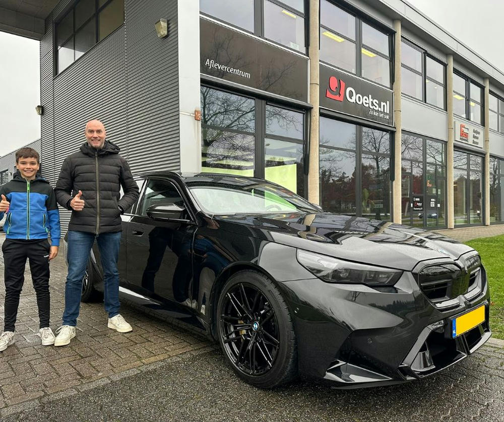 Lindeloof aflevering BMW M5 Touring