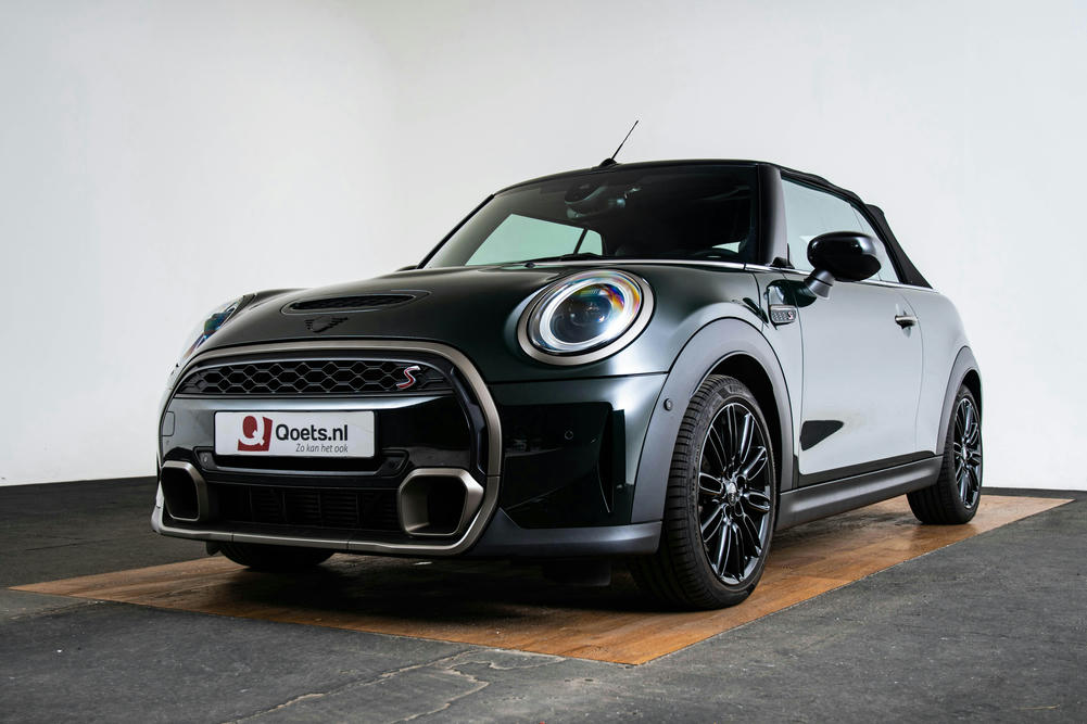 MINI rebel green 5