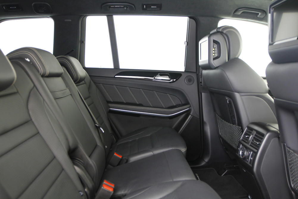 Mercedes - AMG GLS 63 4MATIC - A887305 - Teaser - Interieur - (16).JPG